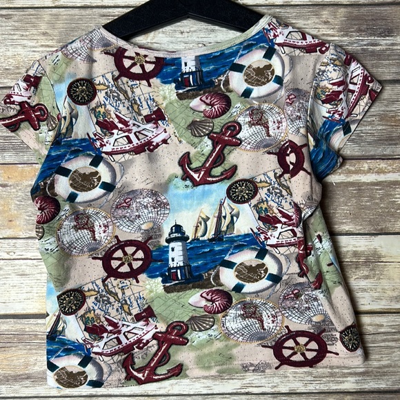 Take two VINTAGE crop top size medium nautical boat theme - Picture 4 of 4